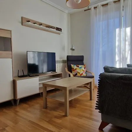Daire I&f By Casas De Picos Colombres